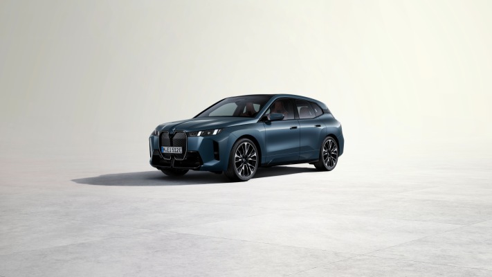 BMW iX xDrive60 2025. Desktop wallpaper