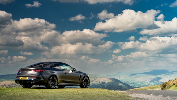 Mercedes-AMG CLE 53 4MATIC+ Coupé Night Edition Premium Plus UK Version 2024. Desktop wallpaper