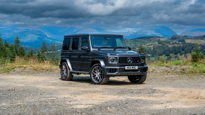 Mercedes-AMG G 63 UK Version 2025. Desktop wallpaper