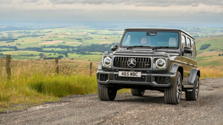 Mercedes-AMG G 63 UK Version 2025. Desktop wallpaper