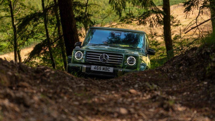 Mercedes-Benz G 500 AMG Line Premium Plus UK Version 2025. Desktop wallpaper