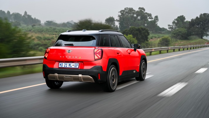 MINI Aceman SE ZA Version 2025. Desktop wallpaper