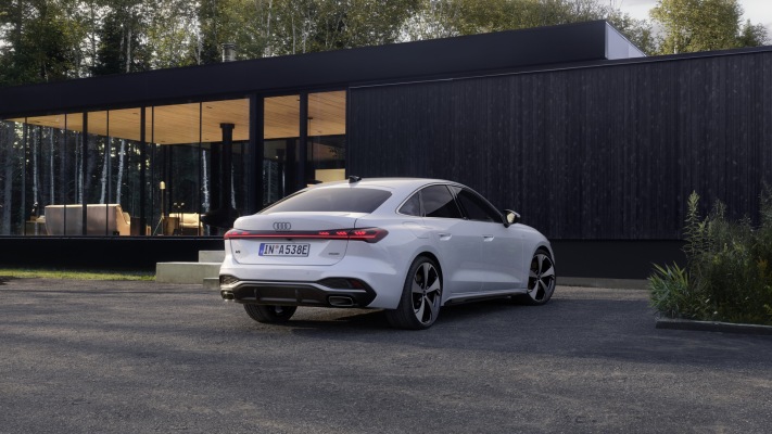 Audi A5 Sedan e-hybrid quattro 2025. Desktop wallpaper