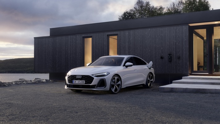 Audi A5 Sedan e-hybrid quattro 2025. Desktop wallpaper