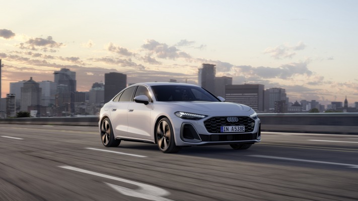 Audi A5 Sedan e-hybrid quattro 2025. Desktop wallpaper