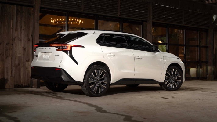 Subaru Solterra EV 2026. Desktop wallpaper