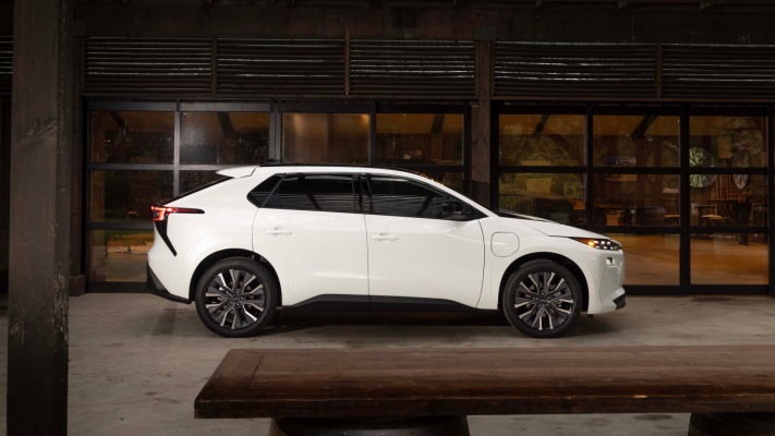 Subaru Solterra EV 2026. Desktop wallpaper