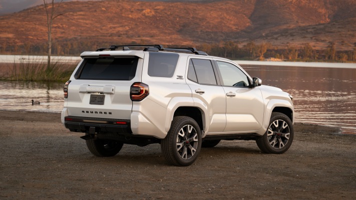 Toyota 4Runner TRD Sport 2025. Desktop wallpaper