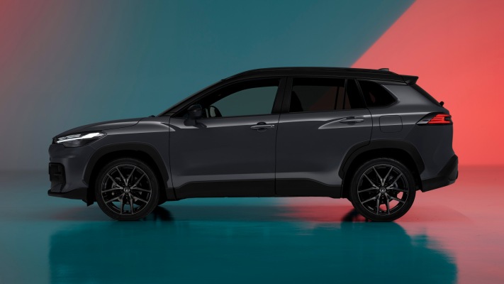 Toyota Corolla Cross GR Sport 2025. Desktop wallpaper