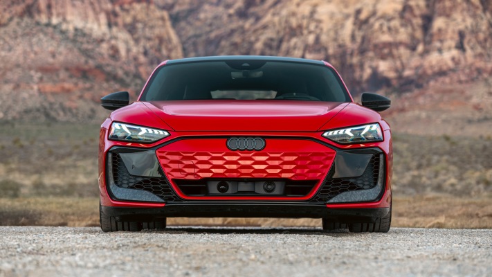 Audi RS e-tron GT Performance USA Version 2025. Desktop wallpaper