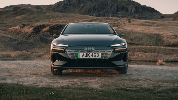 Audi A6 Sportback e-tron Performance UK Version 2025. Desktop wallpaper