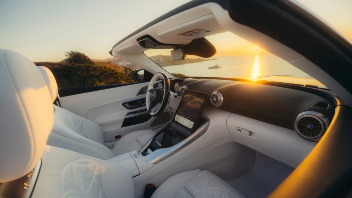 Mercedes-Maybach SL 680 Monogram 2025. Desktop wallpaper