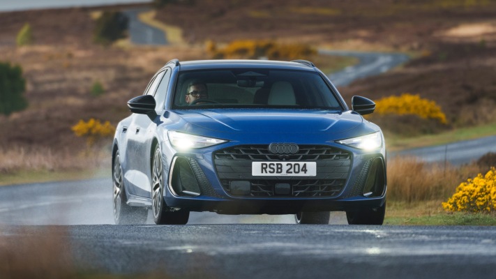 Audi A6 Avant Launch Edition UK Version 2026. Desktop wallpaper