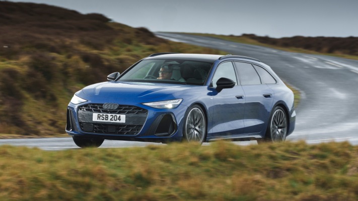 Audi A6 Avant Launch Edition UK Version 2026. Desktop wallpaper