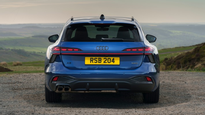 Audi A6 Avant Launch Edition UK Version 2026. Desktop wallpaper