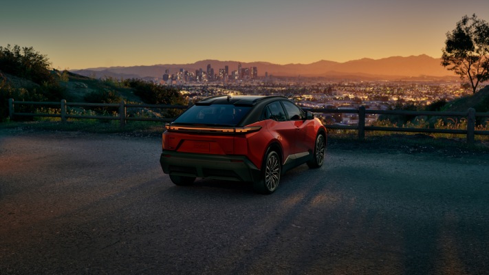 Toyota C-HR BEV USA Version 2026. Desktop wallpaper