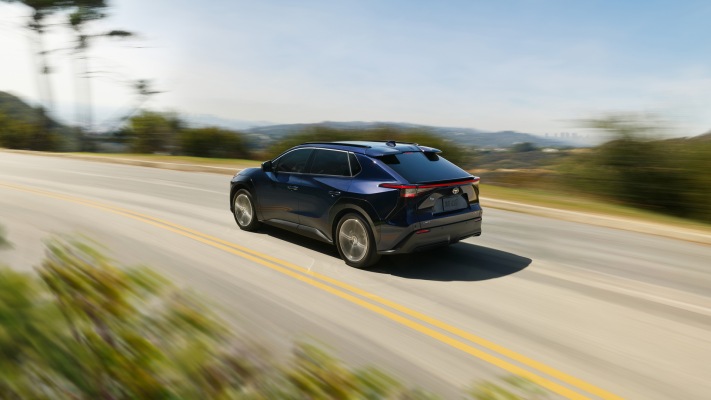 Toyota bZ BEV 2026. Desktop wallpaper