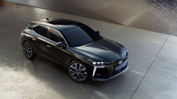 DS No4 2026. Desktop wallpaper