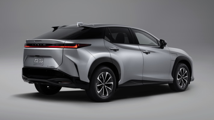 Lexus RZ 350e 2026. Desktop wallpaper