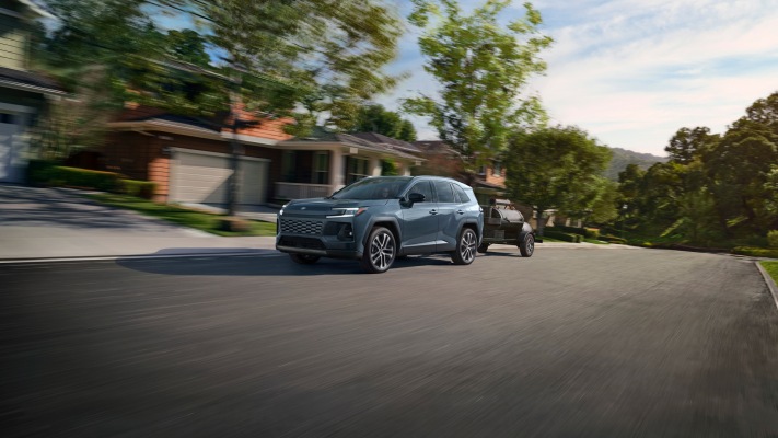 Toyota RAV4 Limited 2026. Desktop wallpaper