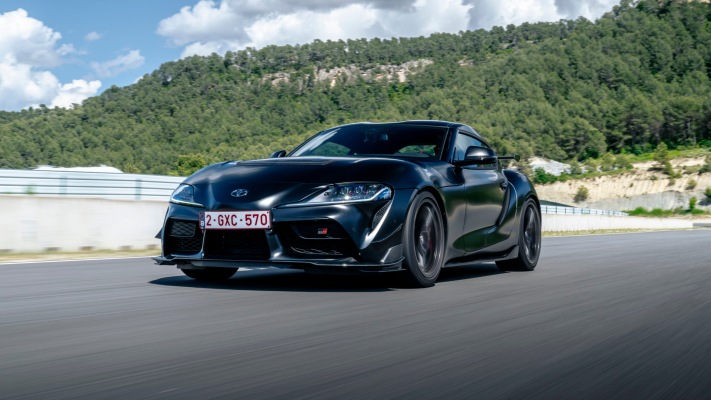 Toyota GR Supra A90 Final Edition 2026. Desktop wallpaper