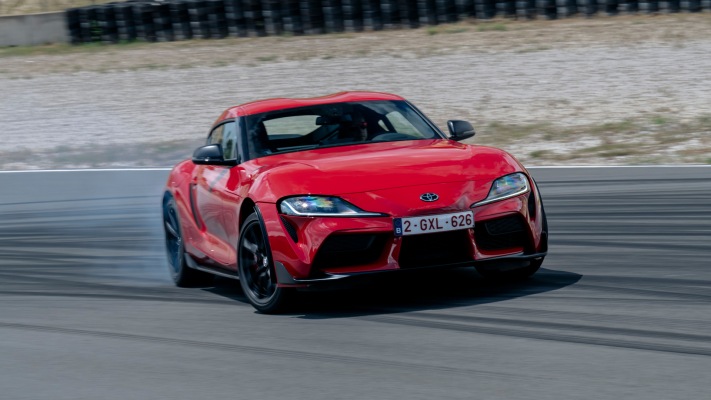 Toyota GR Supra Lightweight EVO 2026. Desktop wallpaper