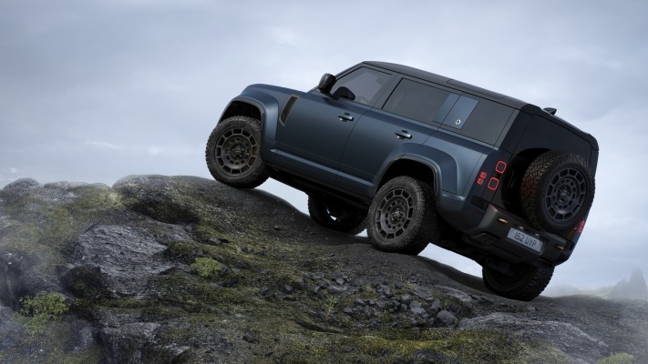 Land Rover Defender 110 Octa 2026. Desktop wallpaper