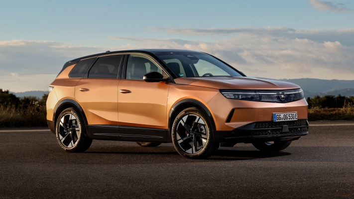 Opel Grandland Electric 2025. Desktop wallpaper