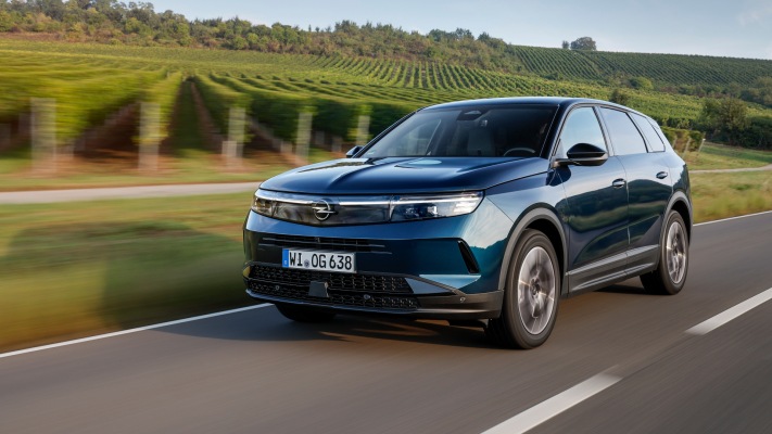 Opel Grandland Hybrid 2025. Desktop wallpaper