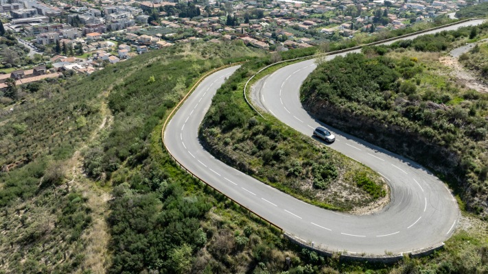 MINI Aceman E 2025. Desktop wallpaper