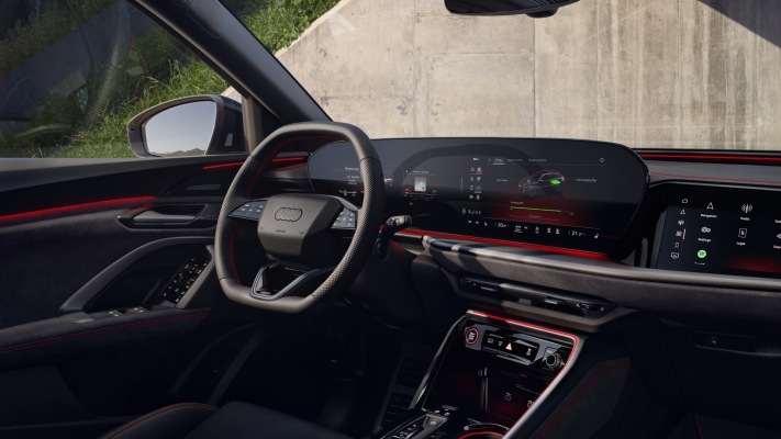 Audi Q5 Sportback e-hybrid quattro 2026. Desktop wallpaper