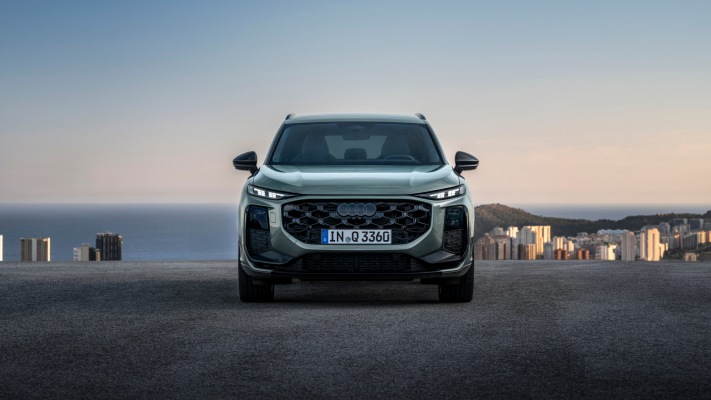 Audi Q3 2026. Desktop wallpaper