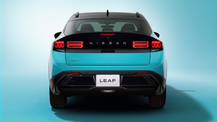 Nissan LEAF 2026. Desktop wallpaper