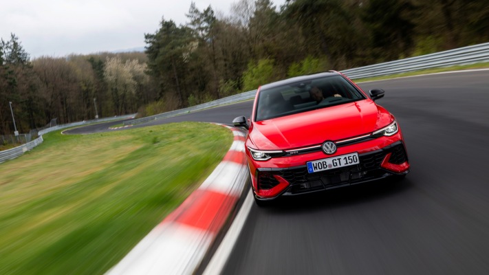 Volkswagen Golf GTI Edition 50 2025. Desktop wallpaper