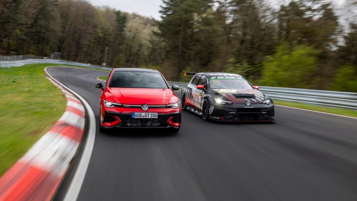 Volkswagen Golf GTI Edition 50 2025. Desktop wallpaper