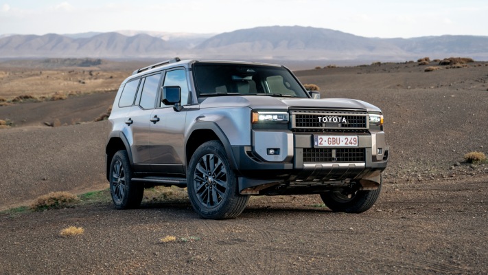 Toyota Land Cruiser Hybrid 48V 2025. Desktop wallpaper