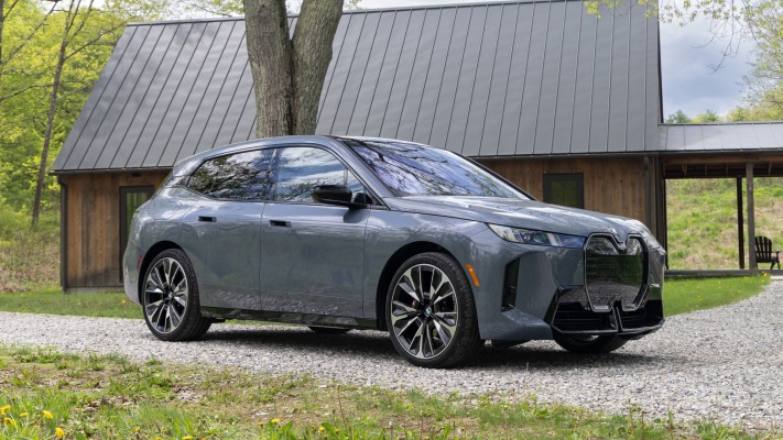 BMW iX M70 xDrive USA Version 2026. Desktop wallpaper