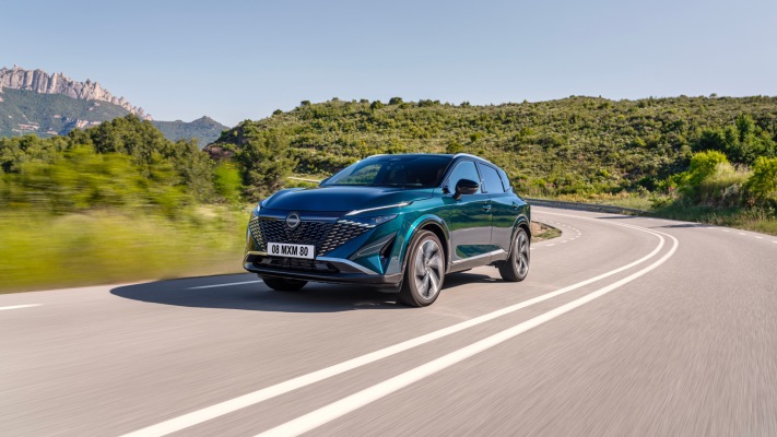 Nissan Qashqai e-Power 2025. Desktop wallpaper