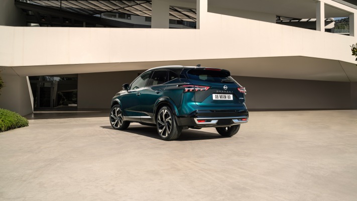 Nissan Qashqai e-Power 2025. Desktop wallpaper