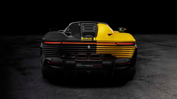 Ferrari Daytona SP3 Monterey Charity Auction 2025. Desktop wallpaper