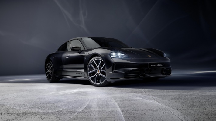 Porsche Taycan 4S Black Edition 2026. Desktop wallpaper