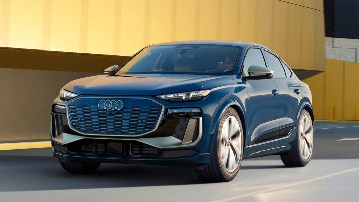 Audi SQ6 Sportback e-tron USA Version 2025. Desktop wallpaper
