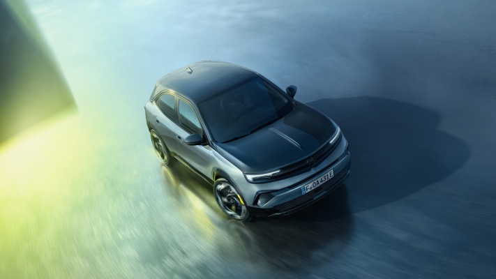 Opel Mokka GSE 2026. Desktop wallpaper