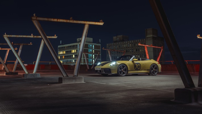 Porsche 911 Spirit 70 Edition UK Version 2025. Desktop wallpaper
