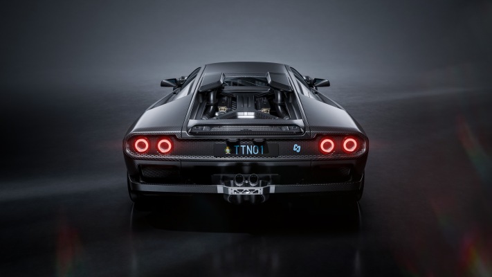 Eccentrica V12 Pacchetto Titano 2025. Desktop wallpaper