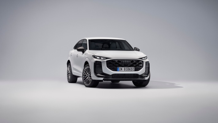 Audi Q3 Sportback e-hybrid 2026. Desktop wallpaper