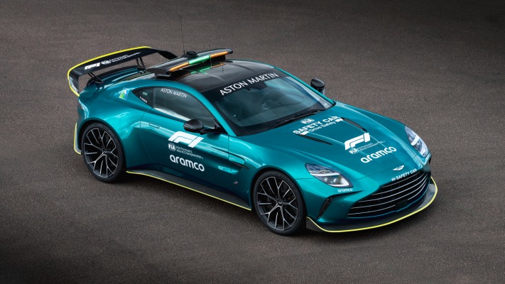 Aston Martin Vantage S F1 Safety Car 2025. Desktop wallpaper