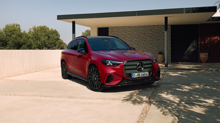 Mercedes-Benz GLC EQ Manufaktur 2026. Desktop wallpaper