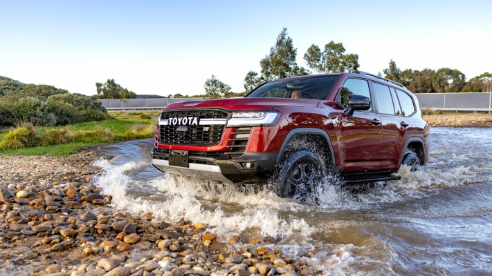 Toyota Land Cruiser Performance Hybrid AUS Version 2026. Desktop wallpaper