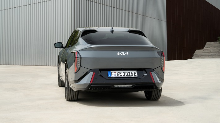 Kia EV4 Fastback GT-Line 2026. Desktop wallpaper